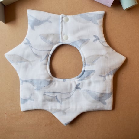 star bib　くじら