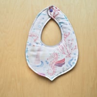 baby bib sea