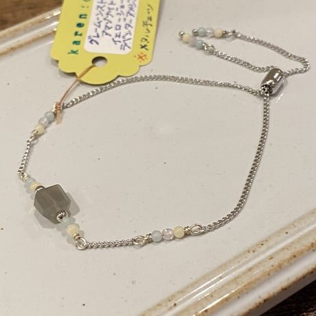 グレームーンストーン　メタルチェーンブレスレット