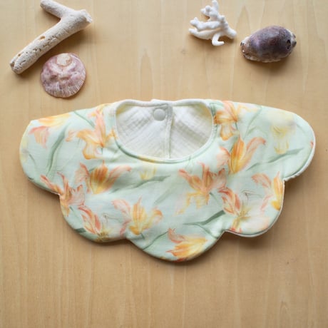 flower bib　フラワー