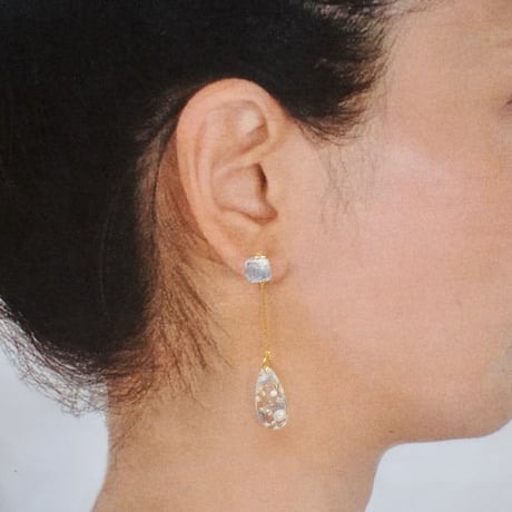 joie( blue) 18Kサージカルステンレスピアス