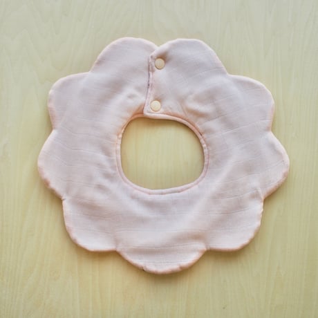 flower bib ピンク