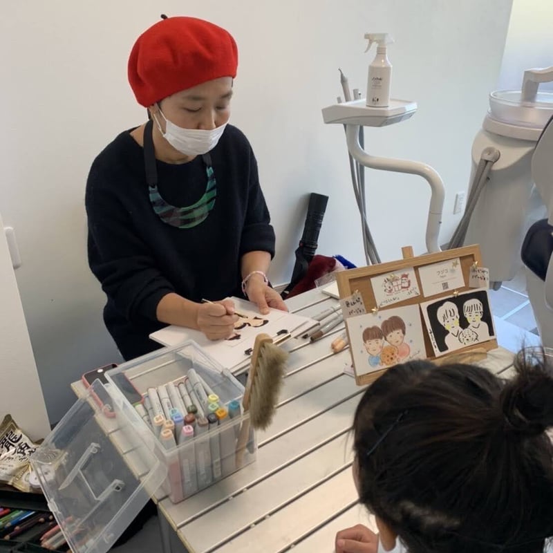 出張似顔絵お試し2時間コース | フジコのほっこり出張にがおえ