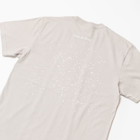 クロワデュノール グラフィカルTシャツAパターン（グレー/Gray）