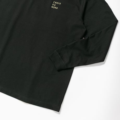 クロワデュノール グラフィカルロングスリーブTシャツ（黒/Black）
