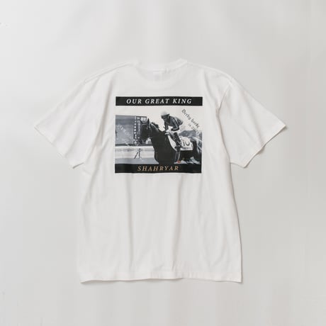 シャフリヤール グラフィカルTシャツCパターン（白/White）