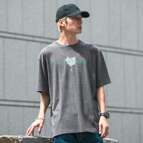タスティエーラ引退記念 グラフィカルTシャツBパターン（グレー/Gray）