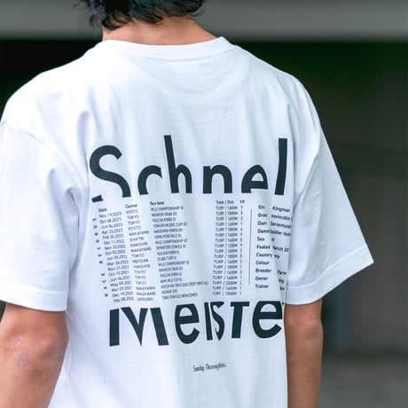 シュネルマイスター引退記念グラフィカルTシャツBパターン（白/White）
