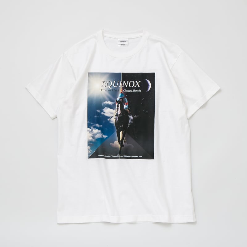 イクイノックス引退記念グラフィカルTシャツAパターン(白/White イクイノックス引退記念グラフィカルTシャツAパターン(白/White