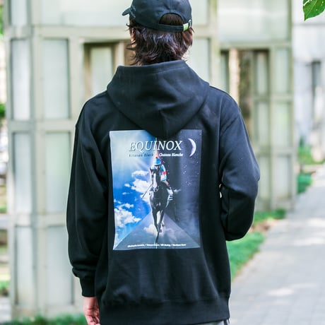 イクイノックス引退記念グラフィカルパーカー（黒/Black）