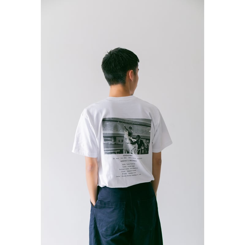 ソダシ引退記念グラフィカルTシャツ（Cパターン白/White