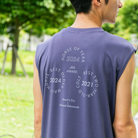 ドウデュース グラフィカルノースリーブTシャツ（紫/Purple）