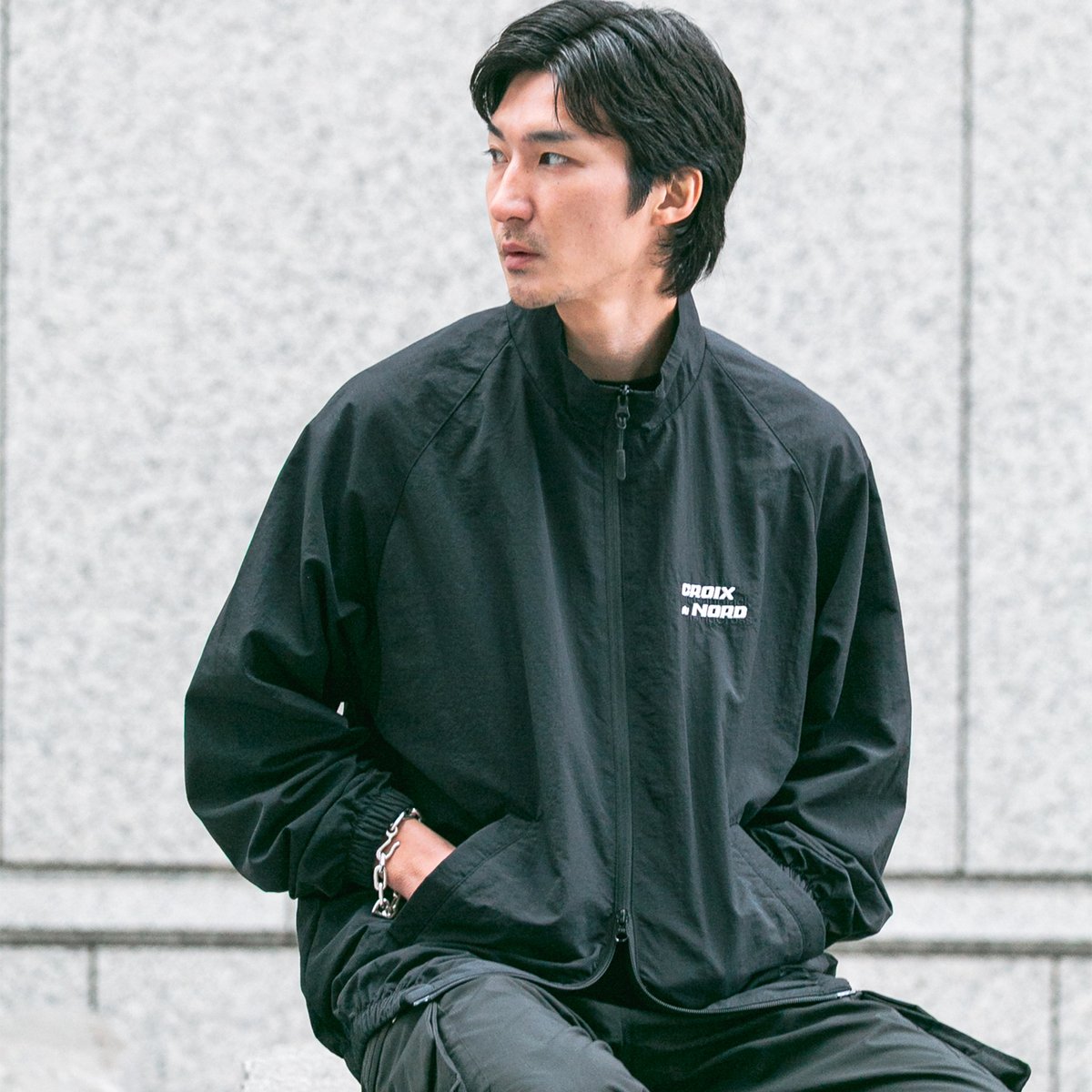 クロワデュノール グラフィカルブルゾン（黒/Black） | HORSEGOODSnet