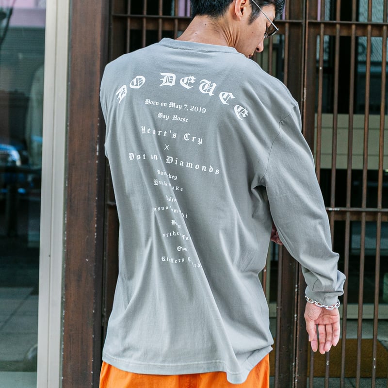 【DEUS】ロングスリーブTシャツ★グラフィックデザイン★送料込 ドウデュース グラフィカルロングスリーブTシャツ(グレー/Gray
