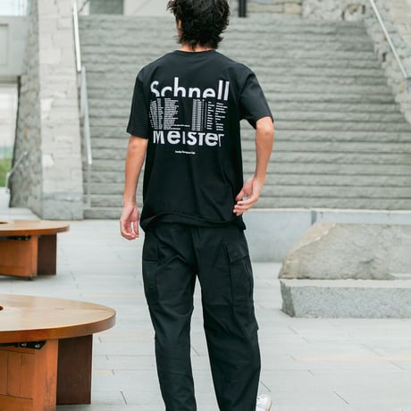 シュネルマイスター引退記念グラフィカルTシャツBパターン（黒/Black）