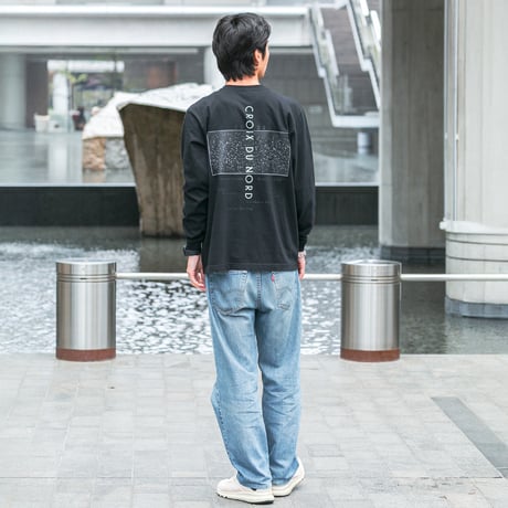 クロワデュノール グラフィカルロングスリーブTシャツ（黒/Black）