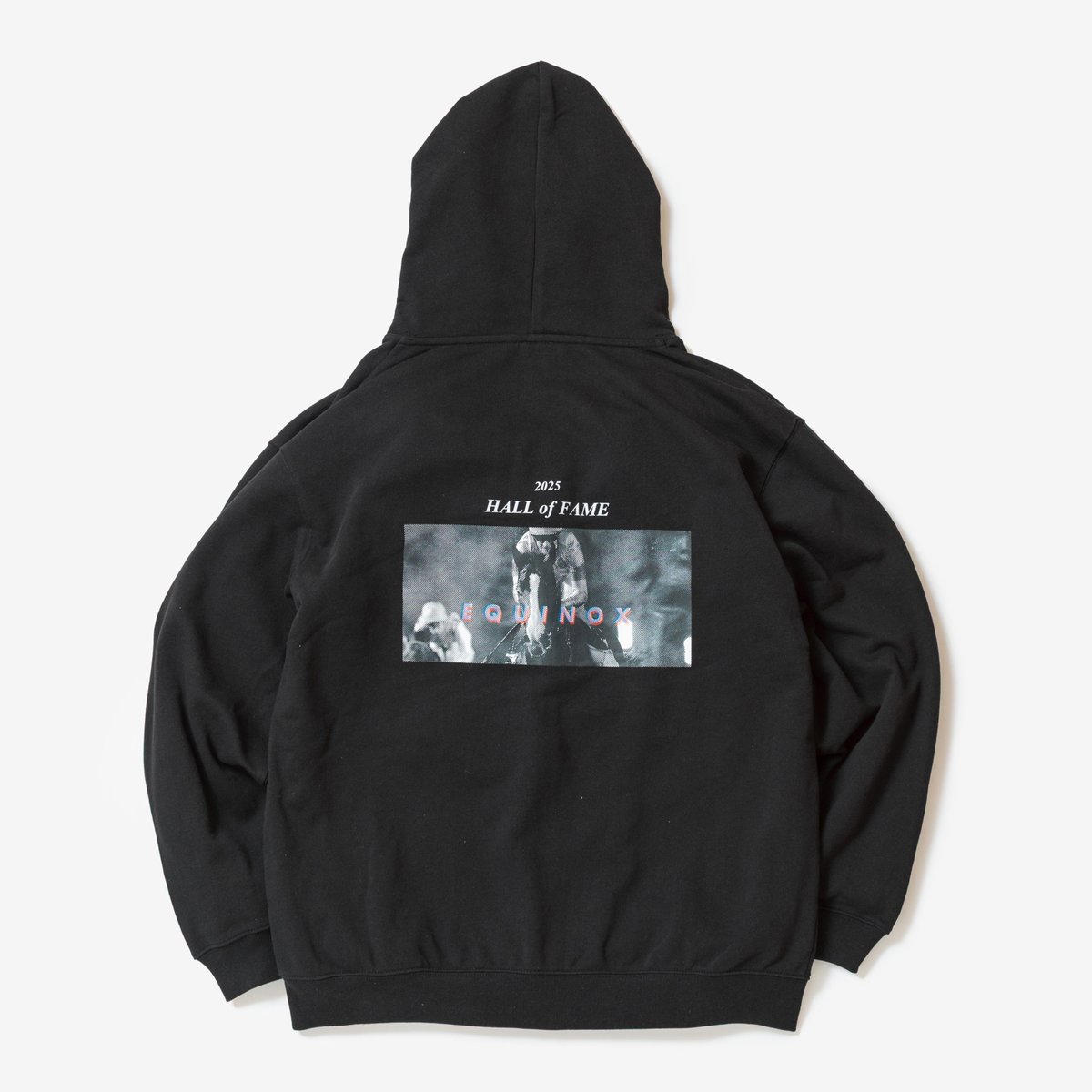 イクイノックス顕彰馬選定記念 グラフィカルジップパーカー（黒/Black