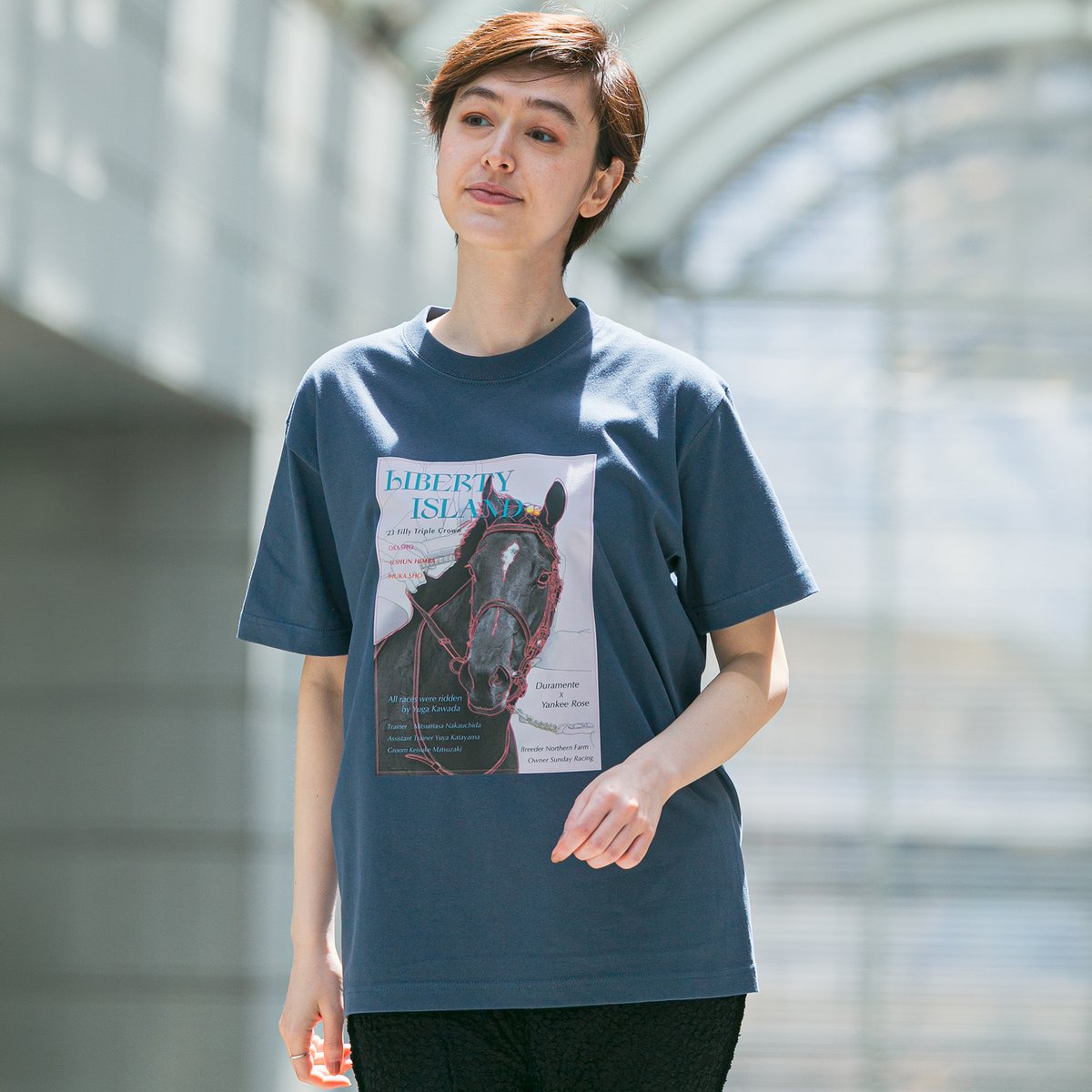 リバティアイランド三冠記念TシャツLサイズ 馬名Tシャツ【リバティアイランド三冠ver./ホワイト】 | カテゴリー