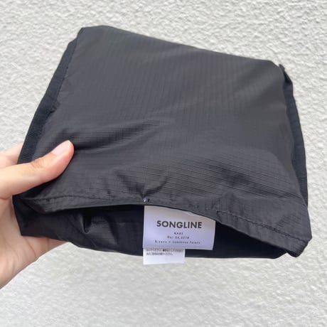 ソングライン引退記念グラフィカルナイロンサック（黒/Black）