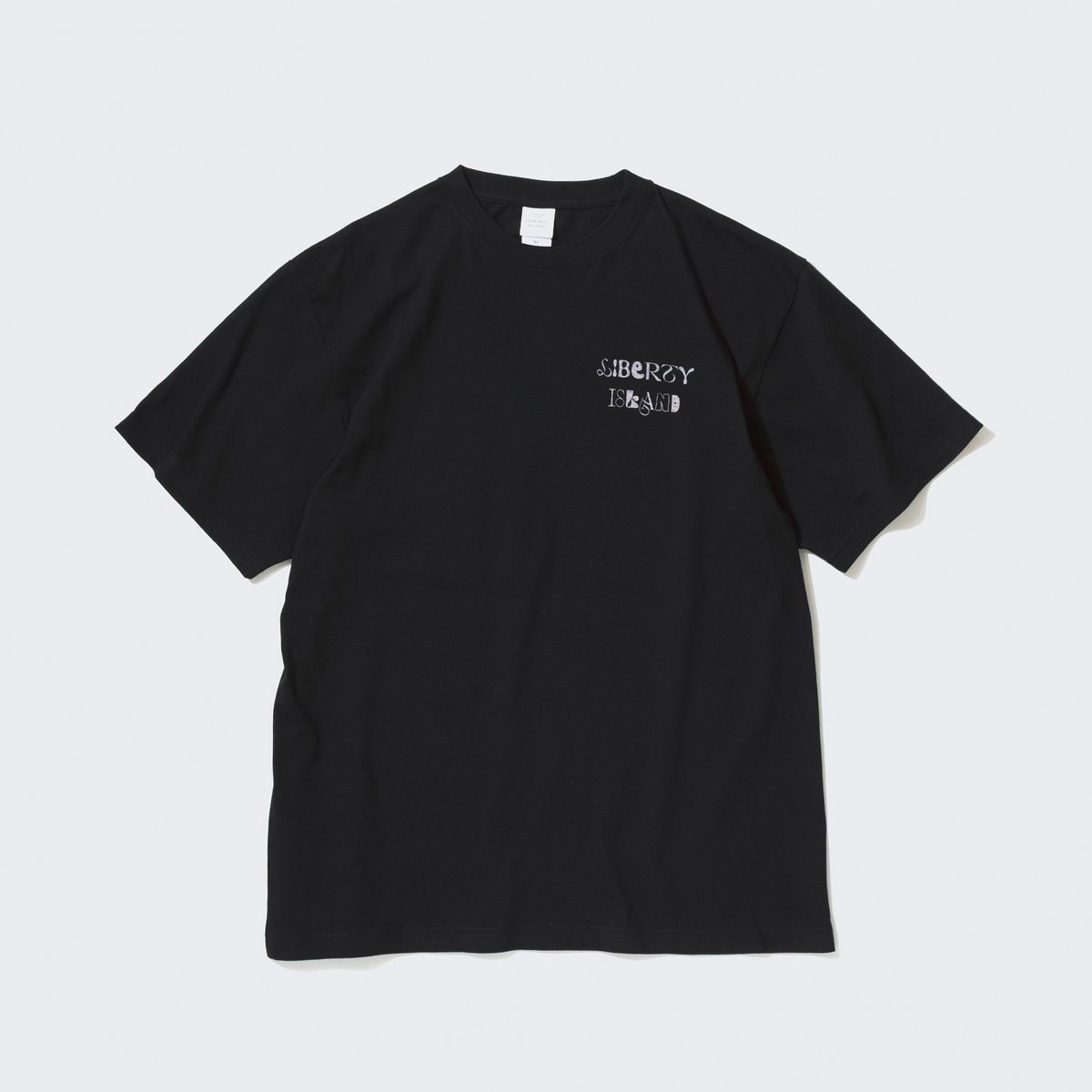 リバティアイランド三冠記念TシャツLサイズ リバティアイランド/ドライTシャツ | 馬site グッズを買って引退馬支援