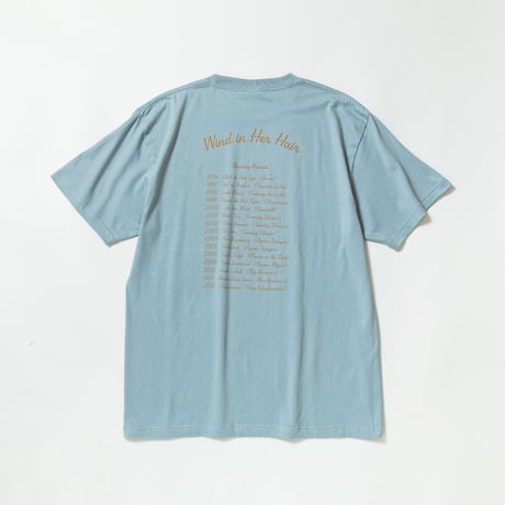 ウインドインハーヘア グラフィカルTシャツBパターン（青/Blue）