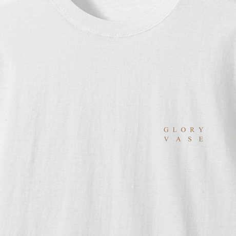 グローリーヴェイズ引退記念グラフィカルロングスリーブTシャツ（白/White）