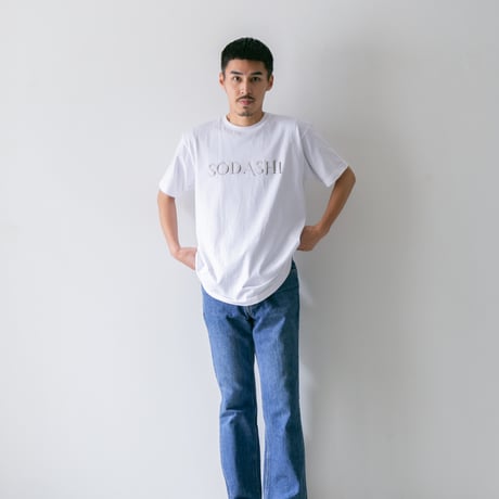 ソダシ引退記念グラフィカルTシャツ（Bパターン白/White）