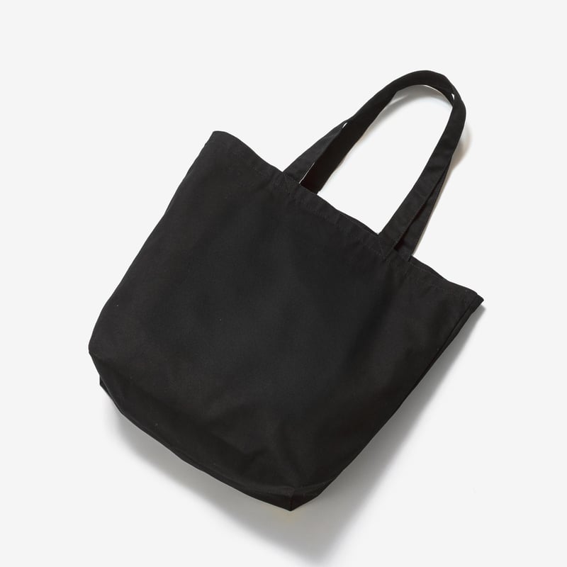 イクイノックス顕彰馬選定記念 グラフィカルトートLサイズ（黒/Black