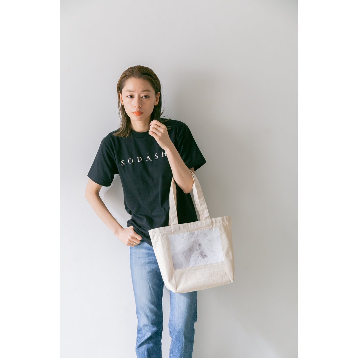 ソダシ引退記念グラフィカルトート(生成り/Off-White ソダシ引退記念グラフィカルトート(生成り/Off-White