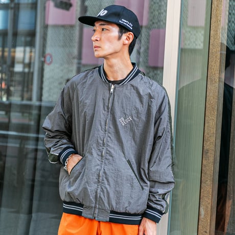 【数量100枚限定】ドウデュース引退記念 リバーシブルジャケット（グレー・黒/Gray・Black）