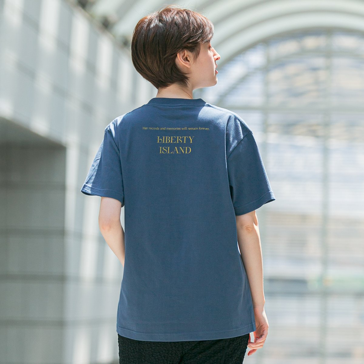リバティアイランド メモリアルグッズ グラフィカルTシャツAパターン