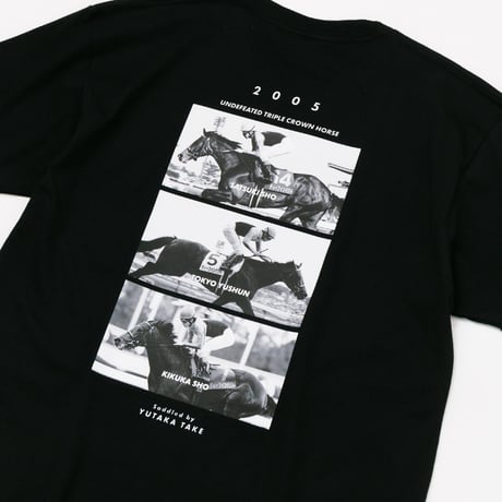 ディープインパクト グラフィカルTシャツBパターン（黒/Black）