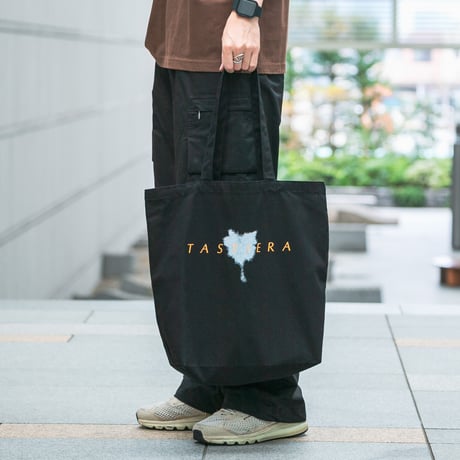 タスティエーラ引退記念 グラフィカルトートLサイズ（黒/Black）
