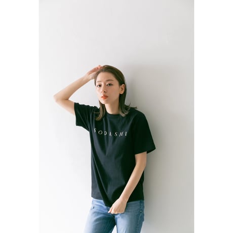 ソダシ引退記念グラフィカルTシャツ（Cパターン黒/Black）