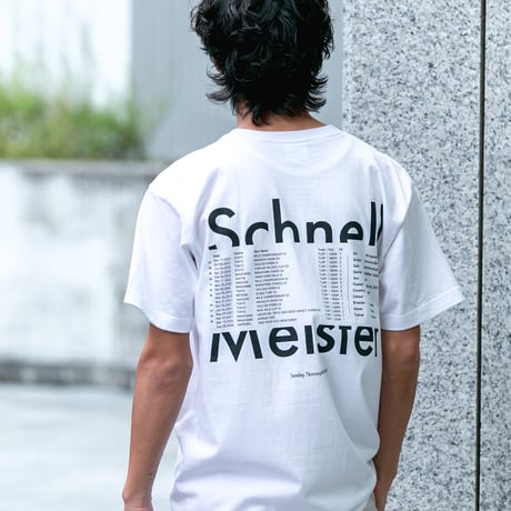 シュネルマイスター引退記念グラフィカルTシャツBパターン（白/White）
