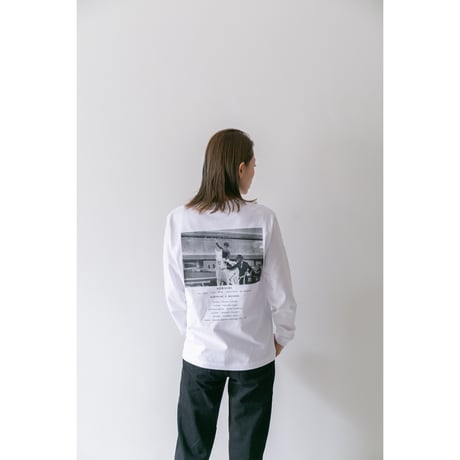 ソダシ引退記念グラフィカルロングスリーブTシャツ（白/White）
