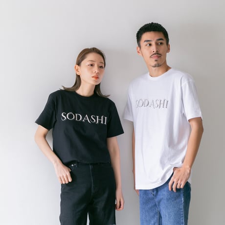 ソダシ引退記念グラフィカルTシャツ（Bパターン黒/Black）