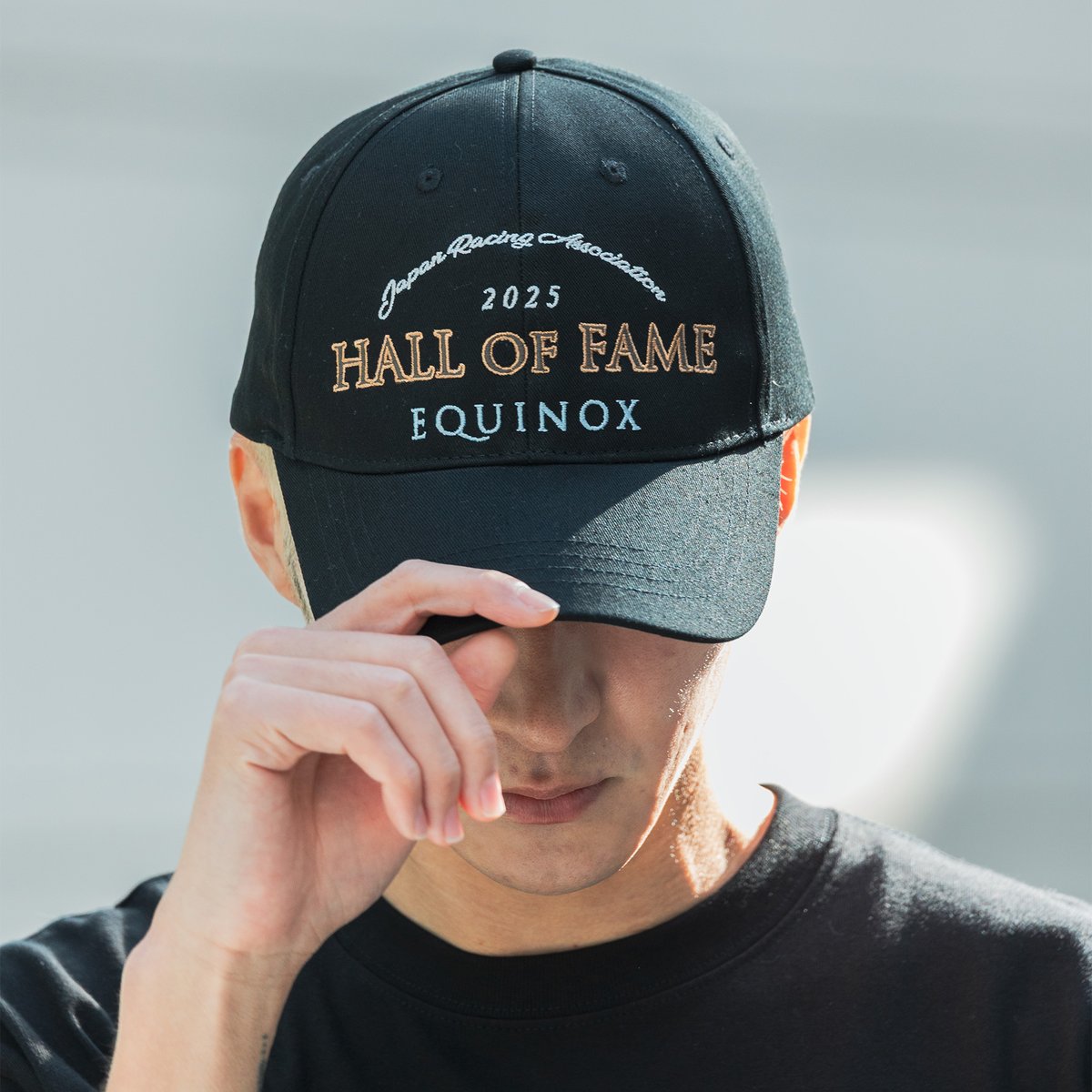 イクイノックス顕彰馬選定記念 グラフィカルCAP（黒/Black