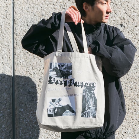 ディープインパクト グラフィカルトートLサイズ（生成り/Off-White）
