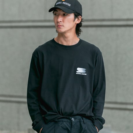 シュネルマイスター引退記念グラフィカルロングスリーブTシャツ（黒/Black）