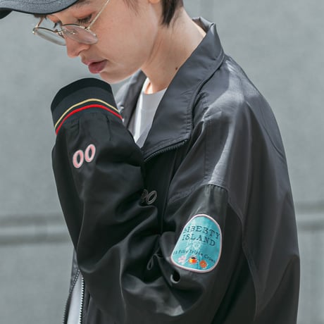 【数量100枚限定】リバティアイランド メモリアルグッズ グラフィカルブルゾン