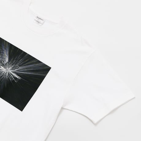 ディープインパクト グラフィカルTシャツCパターン（白/White）