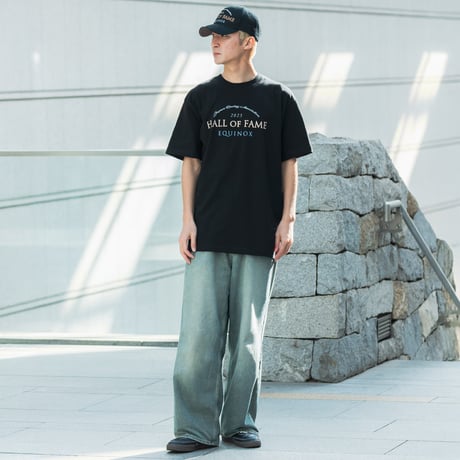 イクイノックス顕彰馬選定記念 グラフィカルTシャツBパターン（黒/Black）