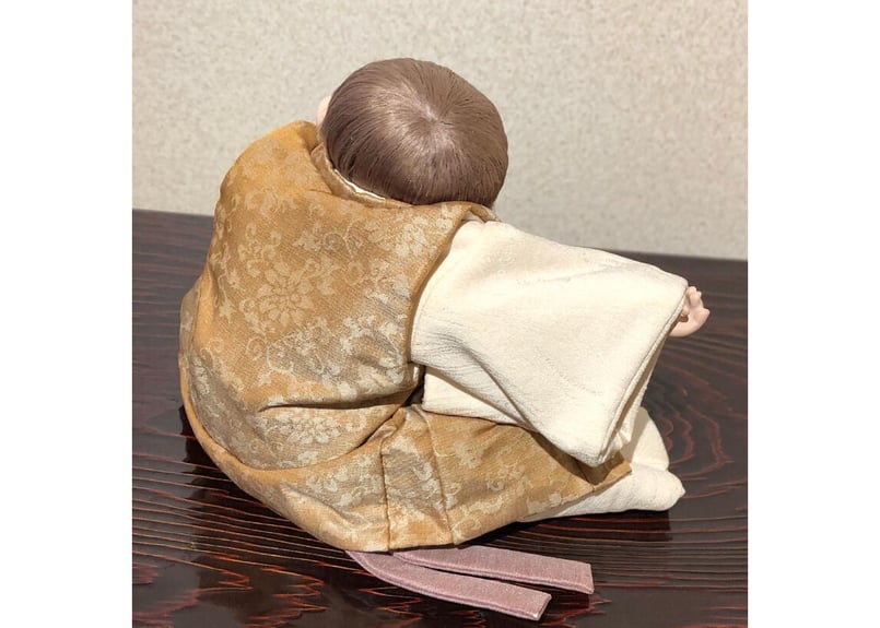 無心」 平田郷陽 共箱 h14×w22,4×15㎝ | 林人形工房 ネット 無心」 平田郷陽 共箱 h14×w22,4×15㎝ | 林人形工房 ネット