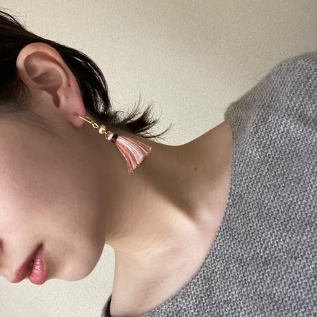 fringe pink  pierce