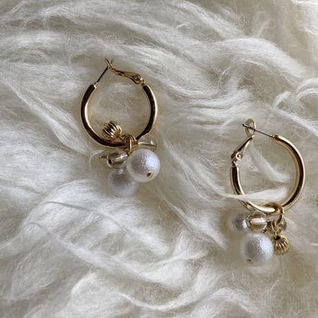 hoop  pearl pierce
