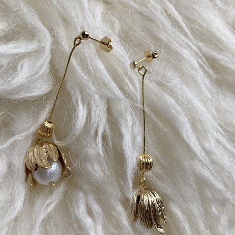 flower pearl long  pierce