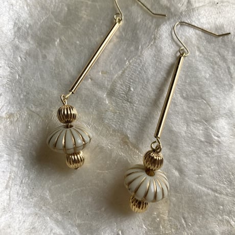 stripe gold long  pierce