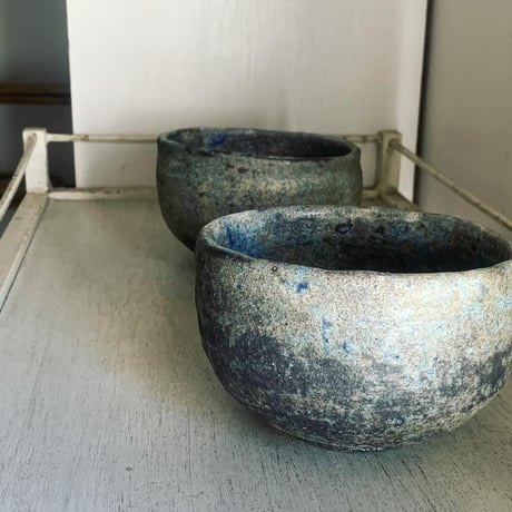 田鶴濱守人 呉須灰釉 茶碗
