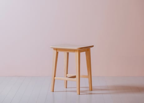 KUMA stool